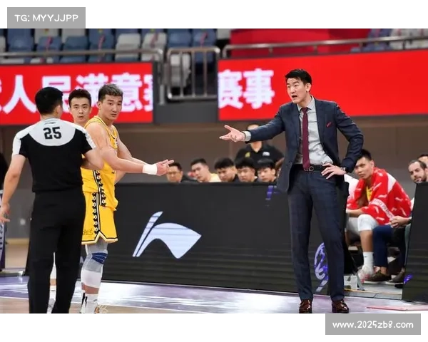 广厦队员庆祝夺冠瞬间,王博教练喜极而泣 广厦队员庆祝夺冠瞬间,王博教练喜极而泣